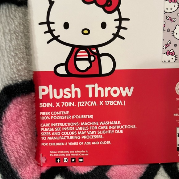 *NEW* Hello Kitty Grey Bows & Stars Blanket. - Picture 4 of 4
